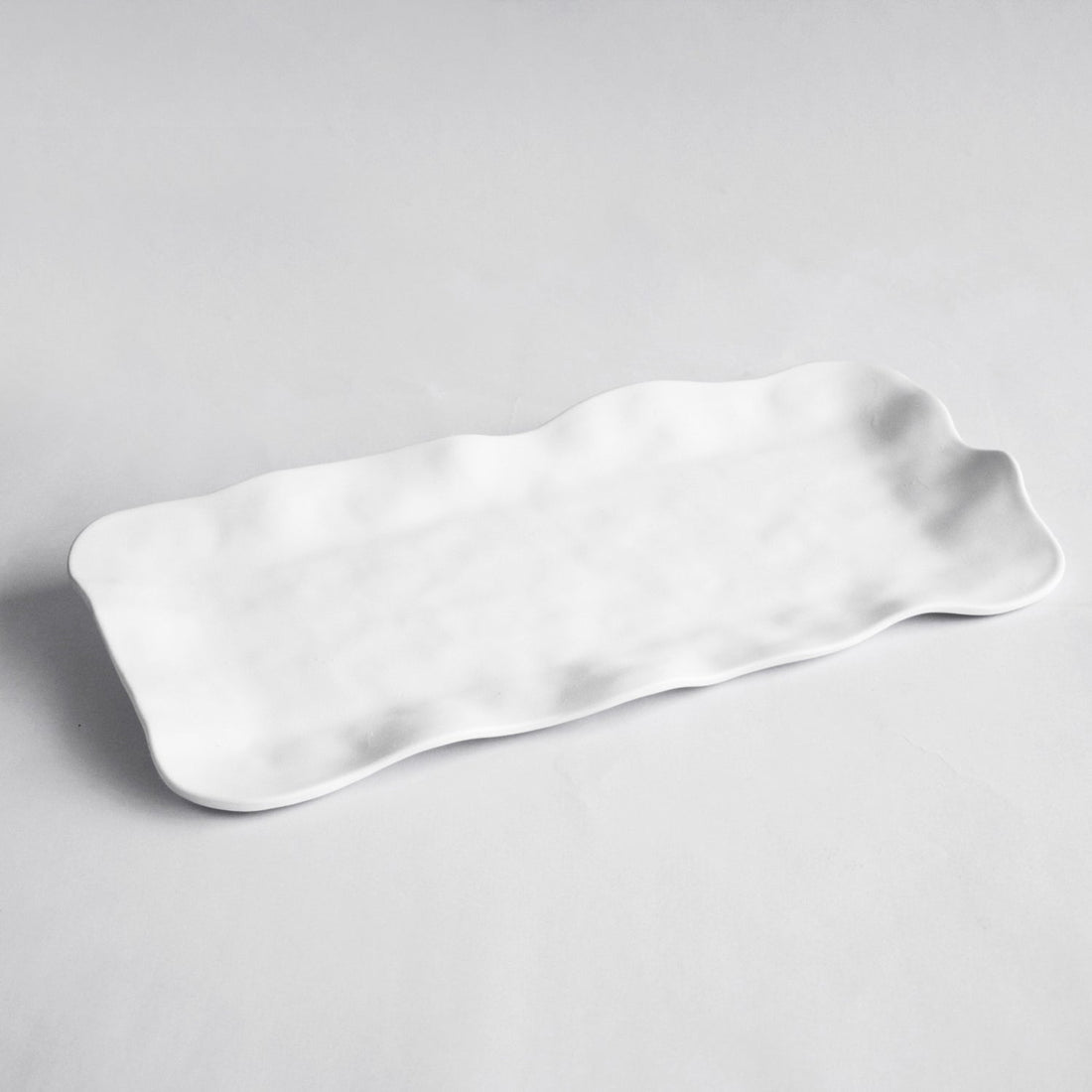beatriz-ball-wholesale-vida-nube-long-rectangle-tray-white