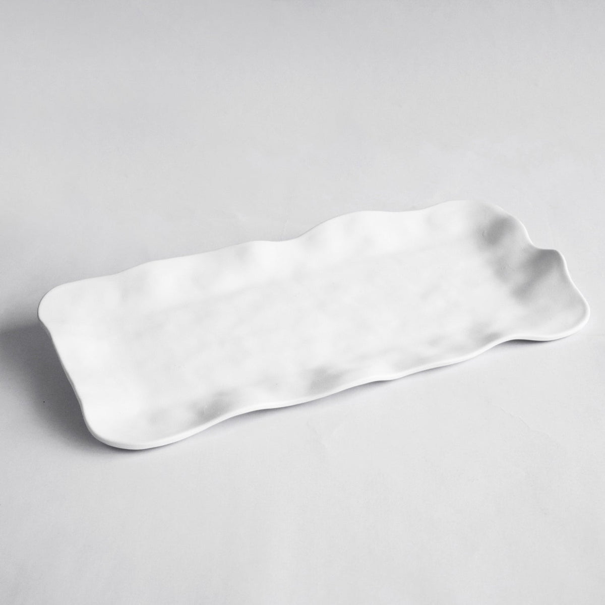 beatriz-ball-wholesale-vida-nube-long-rectangle-tray-white