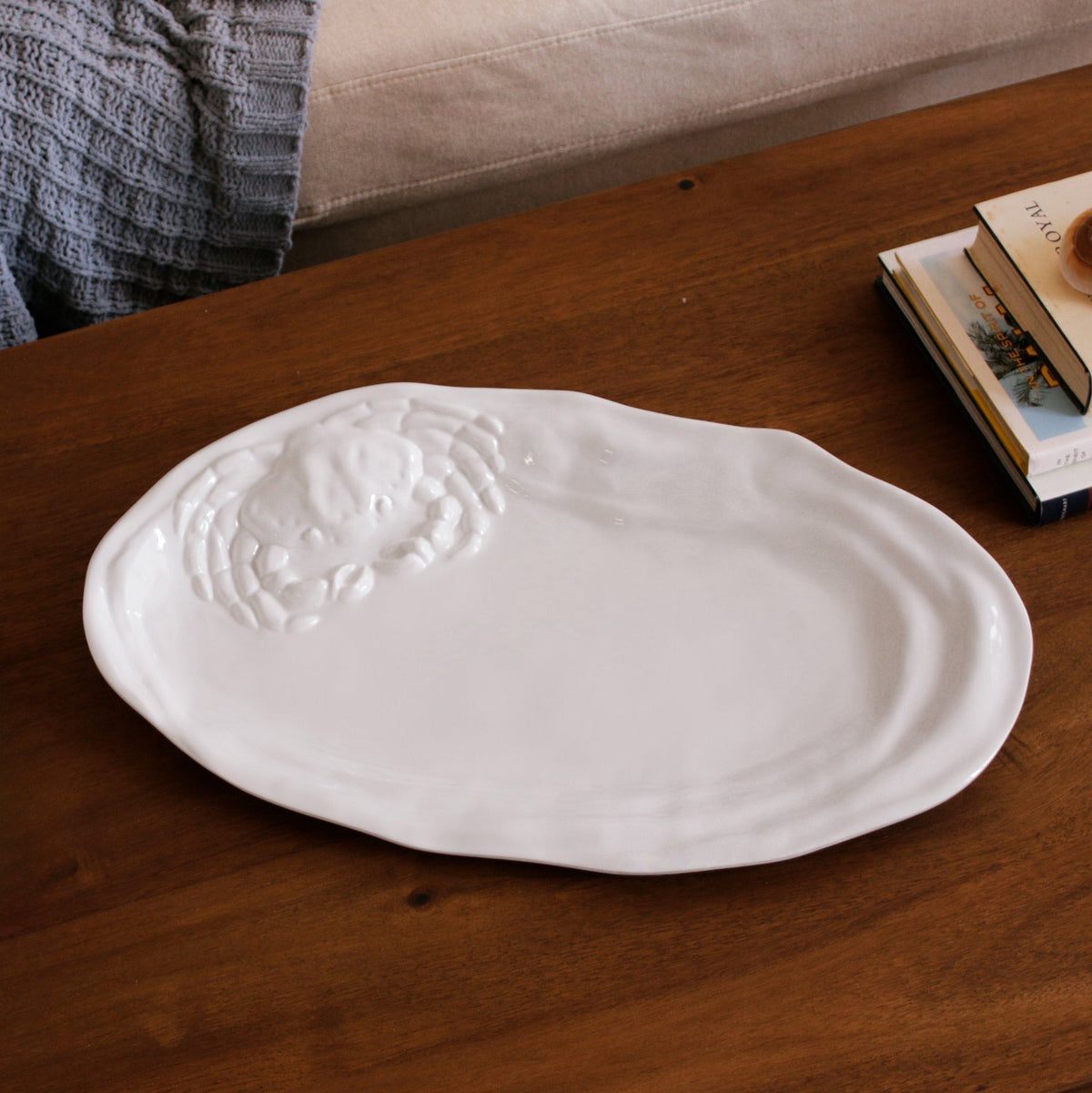 beatriz-ball-wholesale-vida-ocean-large-oval-crab-platter-white