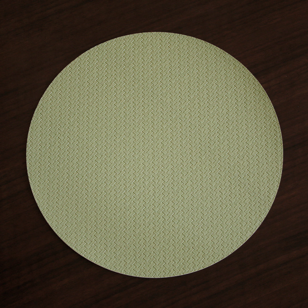 beatriz-ball-wholesale-vida-snakeskin-reversible-15-round-placemats-set-of-4-pale-green-and-taupe