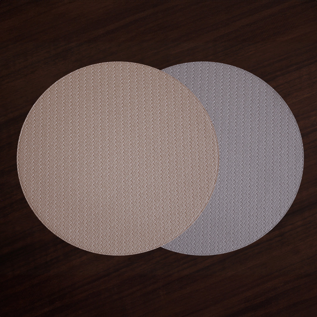 beatriz-ball-wholesale-vida-metallic-snakeskin-reversible-15-round-placemats-set-of-4-silver-and-pewter