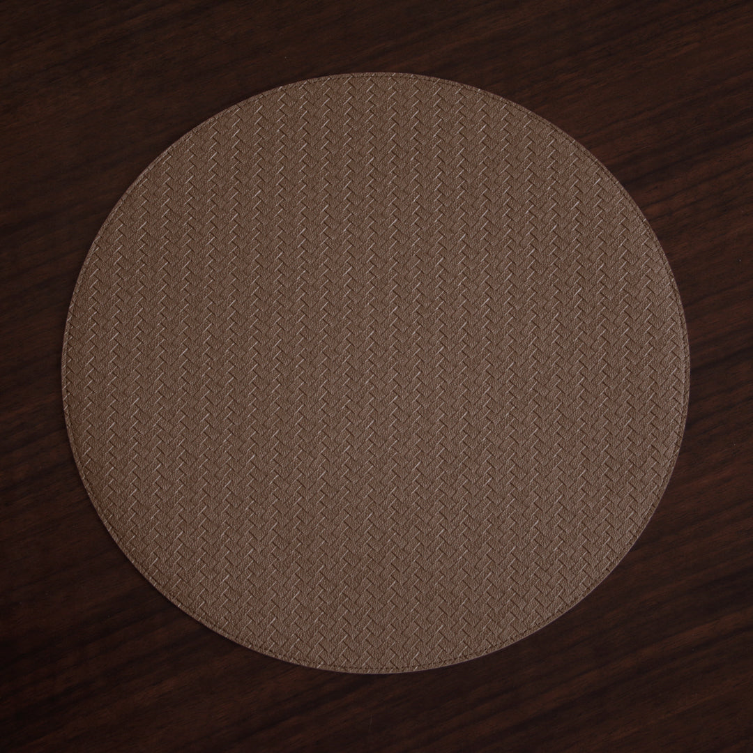 beatriz-ball-wholesale-vida-metallic-snakeskin-reversible-15-round-placemats-set-of-4-copper-and-bronze