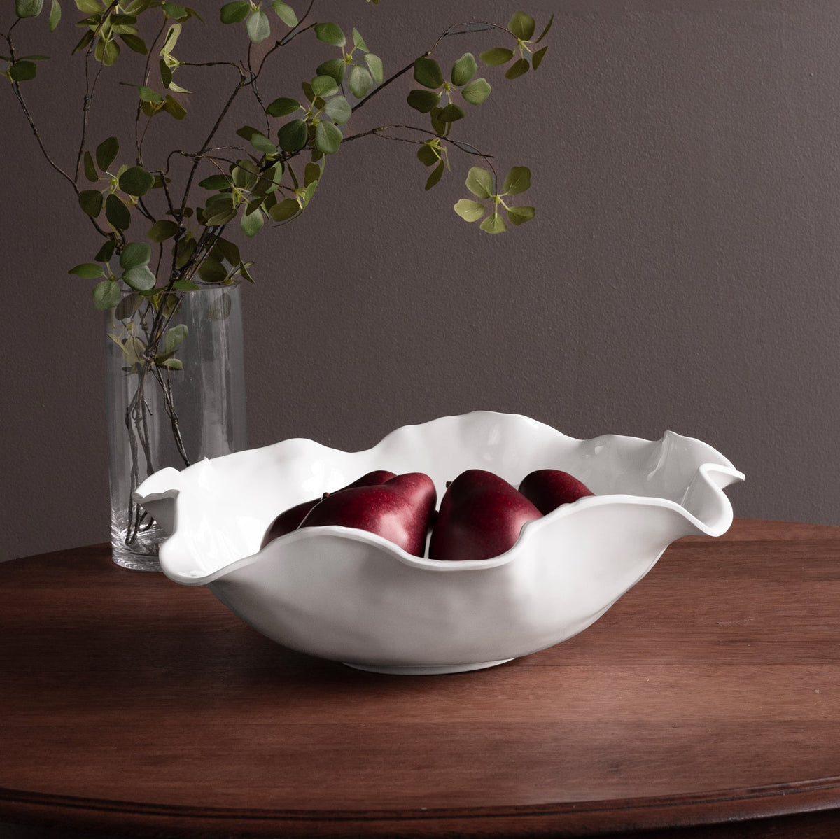 beatriz-ball-wholesale-vida-havana-extra-large-round-centerpiece-white