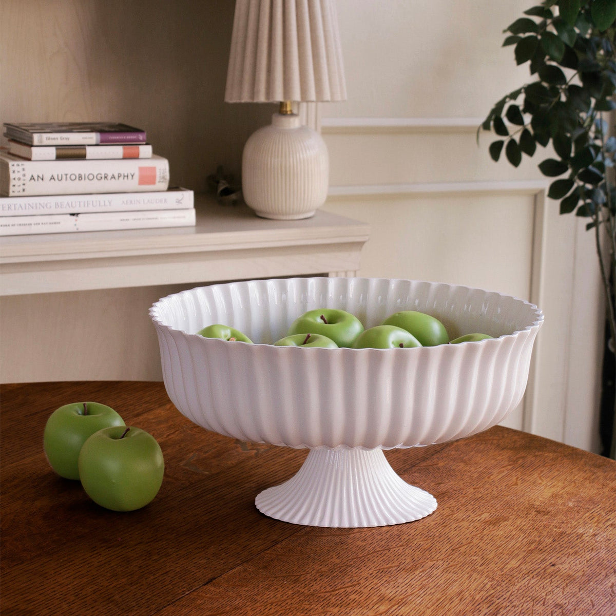 vida-vienna-large-centerpiece-white