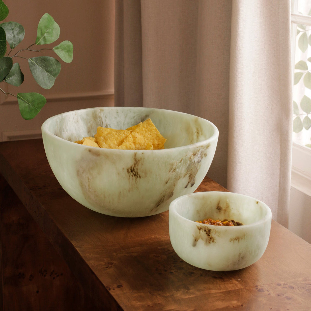 resin-giada-small-bowl-jade-swirl