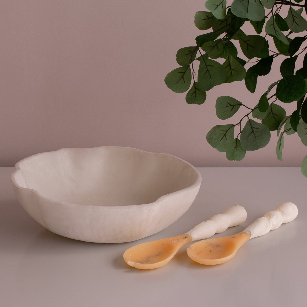 resin-sorbet-salad-servers-coconut