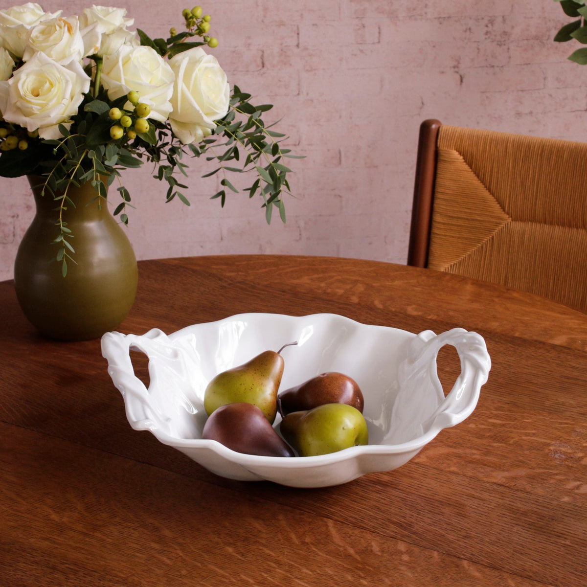 vida-sasha-round-large-bowl-with-handles-white