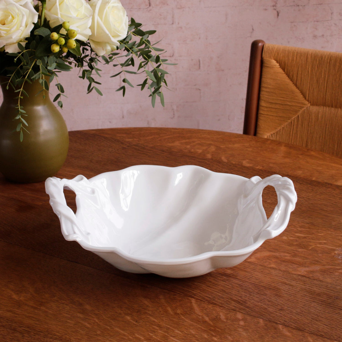 vida-sasha-round-large-bowl-with-handles-white