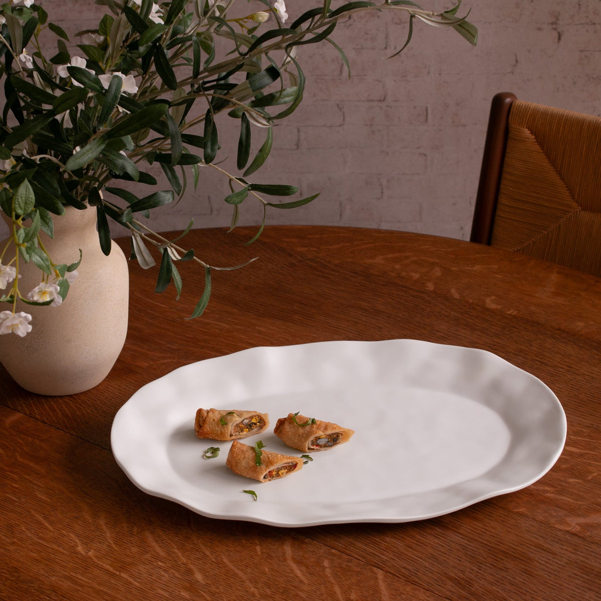 vida-nube-large-oval-platter-white