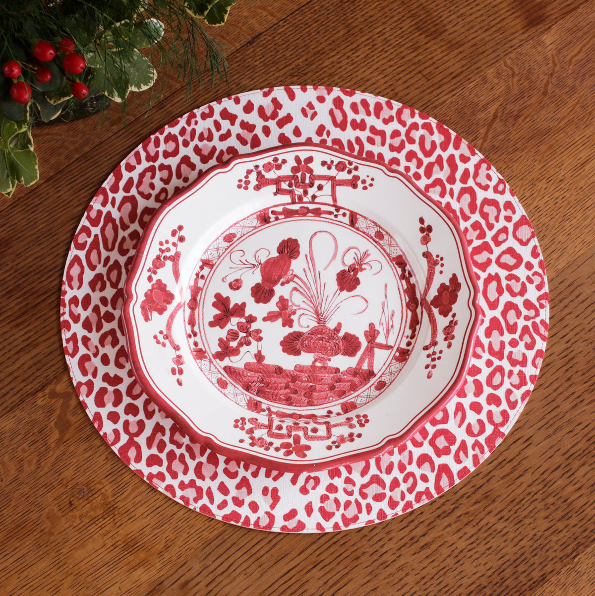 vida-faenza-11-dinner-plate-set-of-4-white-and-red