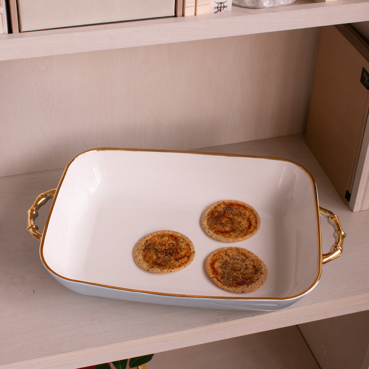 CERAMIC Bambu Rectangular Casserole (Periwinkle &amp; White)