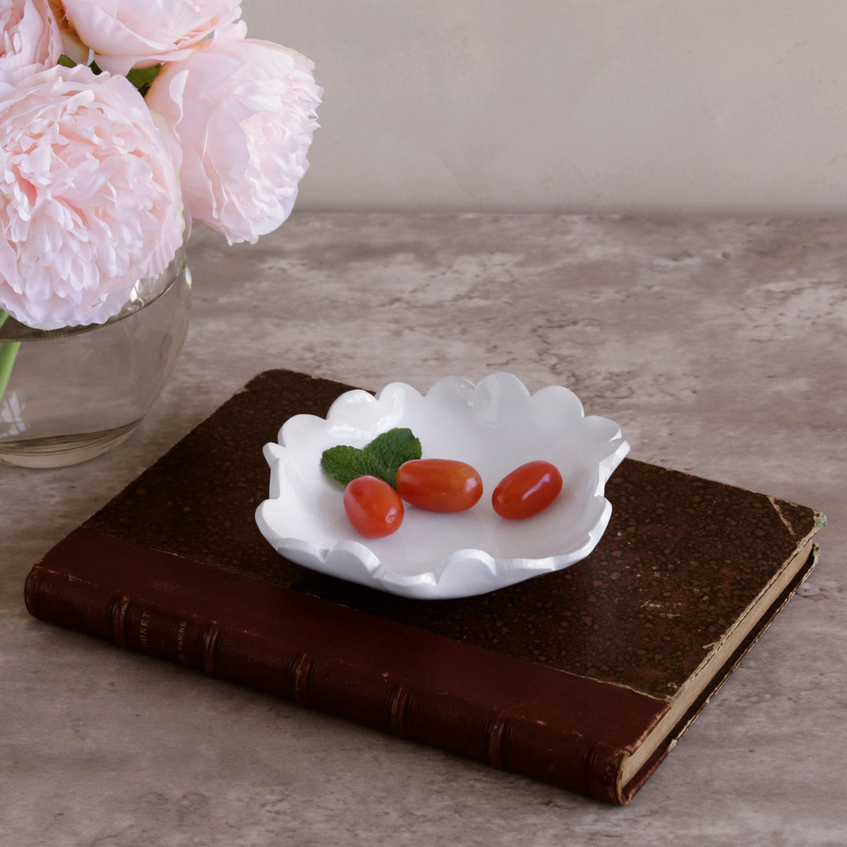 vida-colette-appetizer-plates-set-of-4-white