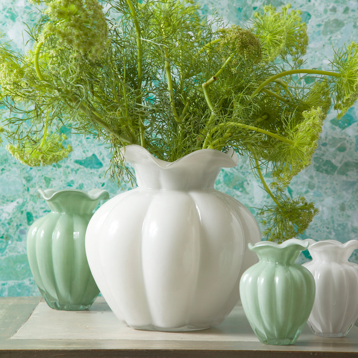 GLASS Petal Medium Vase (Pistachio)