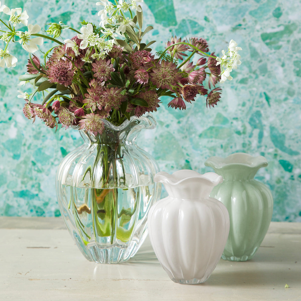 GLASS Petal Medium Vase (Pistachio)