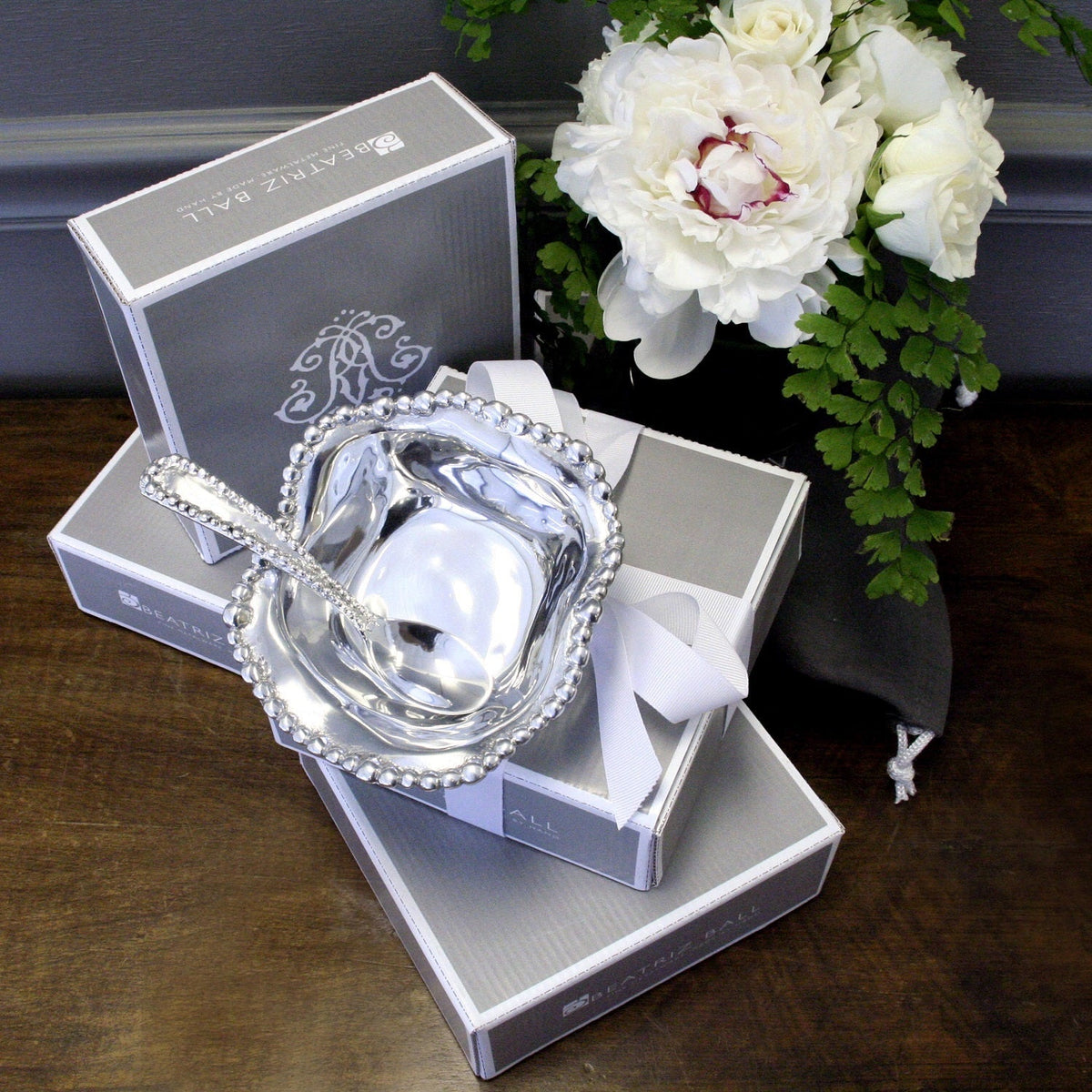 beatriz-ball-wholesale-giftables-organic-pearl-bowl-with-spoon