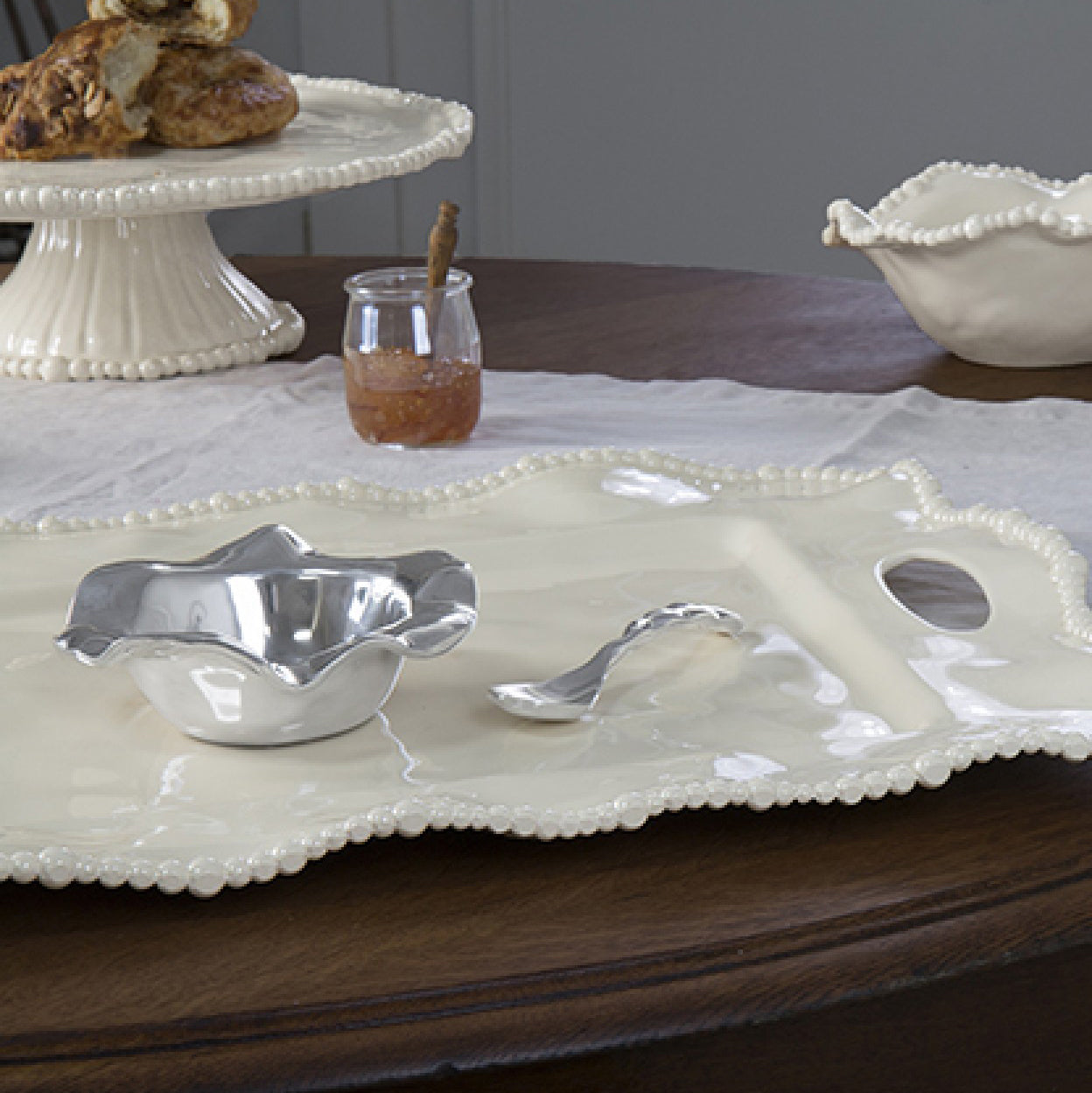 beatriz-ball-wholesale-giftables-vento-bowl-with-spoon