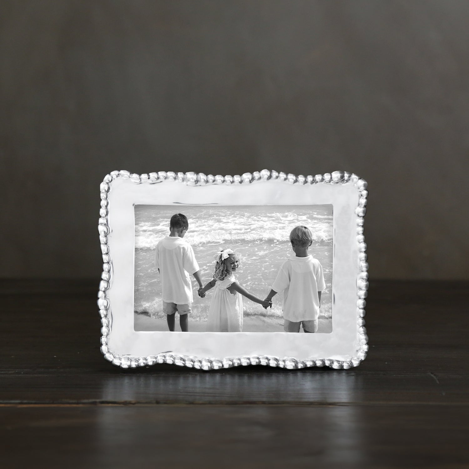 beatriz-ball-wholesale-giftables-organic-pearl-4-x-6-frame