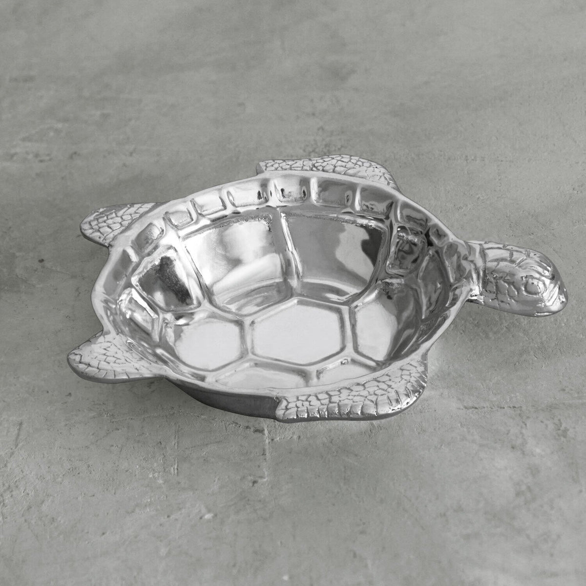 beatriz-ball-wholesale-giftables-ocean-turtle-wine-coaster