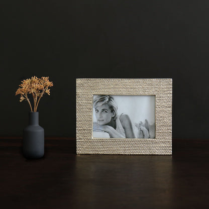 beatriz-ball-wholesale-frame-sierra-modern-tela-5-x-7-frame-gold