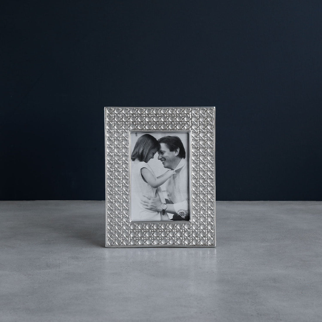 beatriz-ball-wholesale-frame-rattan-4-x-6