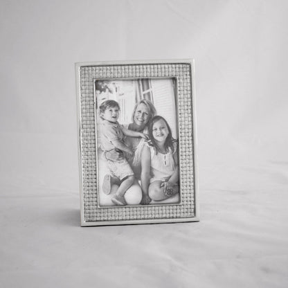 beatriz-ball-wholesale-giftables-tiffany-4-x-6-frame