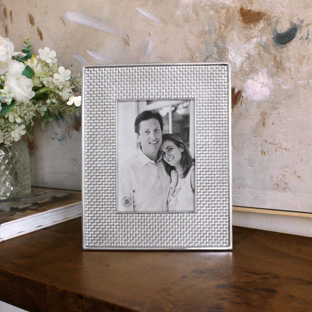 beatriz-ball-wholesale-frame-tiffany-5-x-7