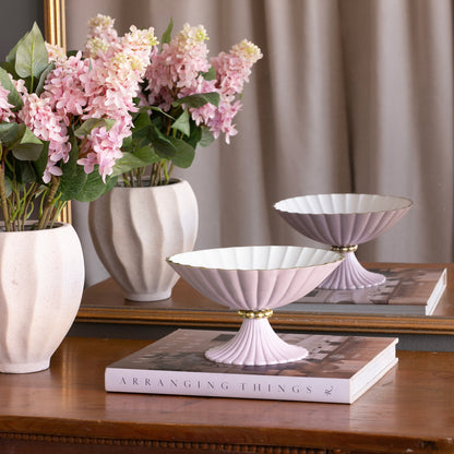 encanto-vienna-small-pedestal-camellia-and-white