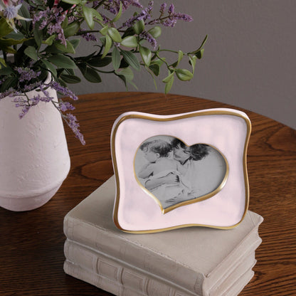 frame-encanto-curved-heart-5-x-5-camellia