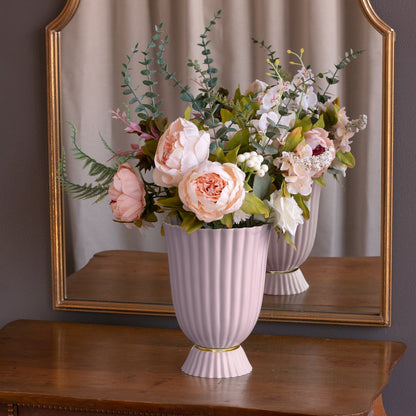 encanto-vienna-medium-vase-camellia-and-white